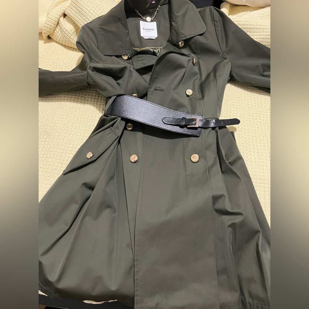 Brand new Bebe pleated coat